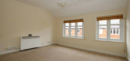 2 bedroom maisonette for sale