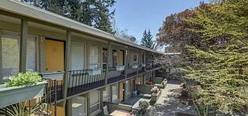 21521 73rd Pl W Unit 17, Edmonds, WA 98026