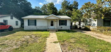 3505 Hay Ave, Waco, TX 76711