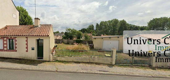 Maison à Port Saint Père