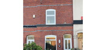 Terraced house to rent in Thicketford Road, Bolton BL2