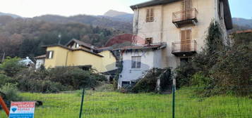 Casale/cascina in vendita a Casale Corte Cerro