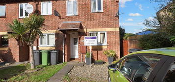 2 bed end terrace house to rent