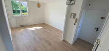 Appartement  à vendre, 3 pièces, 2 chambres, 60 m²