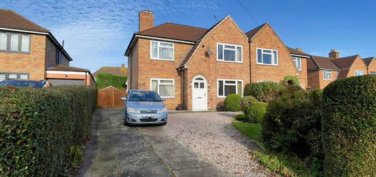 3 bedroom semi-detached house for sale