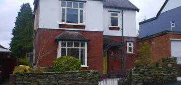 3 bedroom detached house