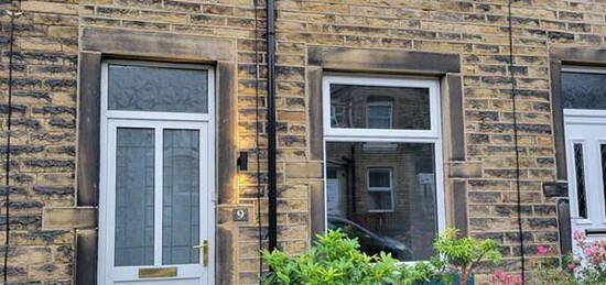 2 bedroom terraced house