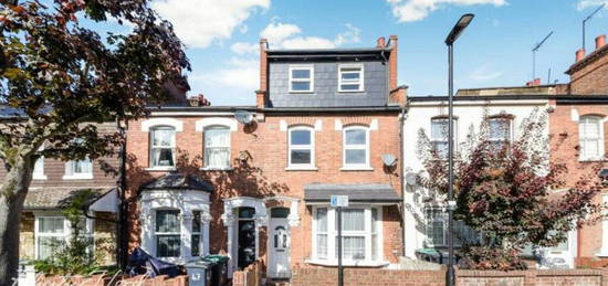 4 bedroom terraced house for sale