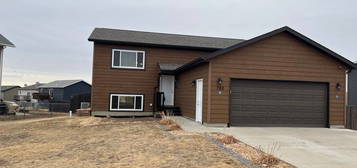 782 Old Cavalry Rd, Box Elder, SD 57719