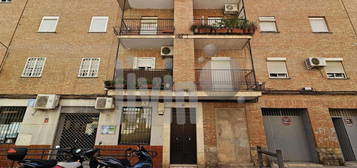 Piso en venta en Peñamefecit - Avda Barcelona