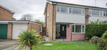 3 bedroom semi-detached house