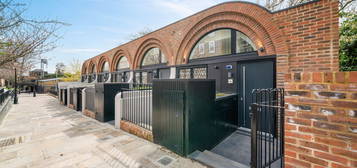 Mews house for sale in Arco Walk, College Lane NW5