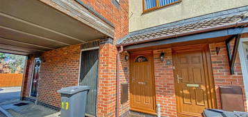 2 bed flat to rent