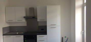 Location appartement salindres