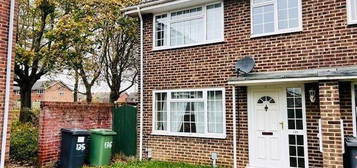 End terrace house to rent in Porter Road, Basingstoke RG22