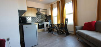 1 bed flat to rent