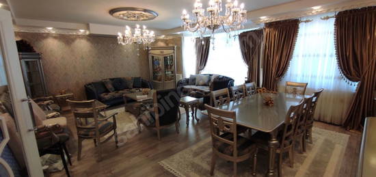 BATIKENT'DE SATILIK 4+1 LÜX DAİRE (TRAMVAYDAN BİR BİNA İÇERDE)