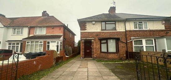 3 bedroom semi-detached house