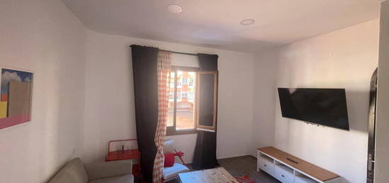 Apartamento de alquiler en Calle Isabel la Católica, 24, Centro- San Felipe - Huerta Fava