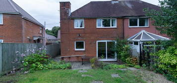 4 bedroom semi-detached house