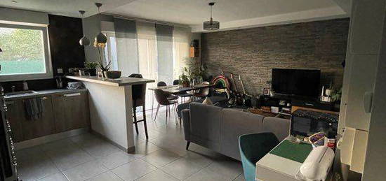 Location T2 50m2 Terrasse, parking + garage