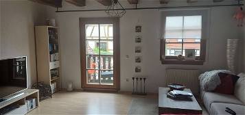 Ansprechende 3-Zimmer-Wohnung mit Balkon und Einbauküche in Gau-Bischofsheim