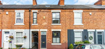 4 bedroom terraced house