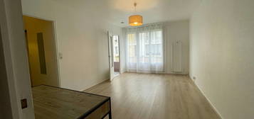 Location appartement 1 pièce 32 m²