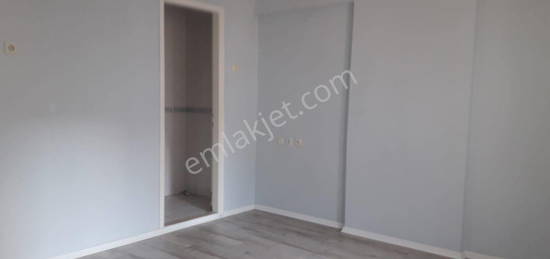 yeti emlaktan st kat 4. kat 3+1 160m2 kiralk daire