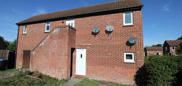 2 bedroom ground floor flat to rent