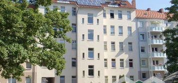 ** Südvorstadt: Single-Wohnung mit Tageslichtbad und Wanne **