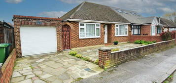 2 bedroom semi-detached bungalow for sale