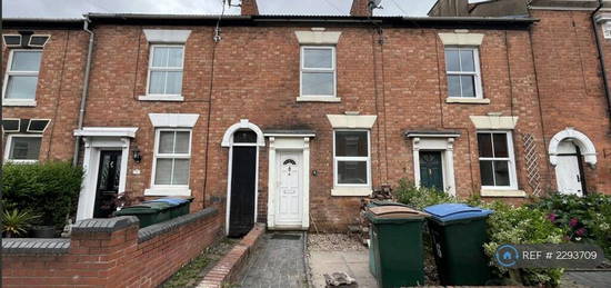 3 bedroom terraced house