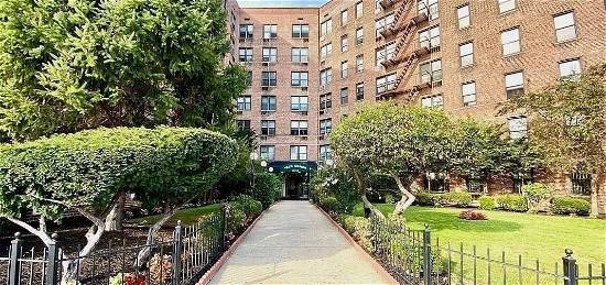 100-25 Queens Blvd Unit 4H, Forest Hills, NY 11375