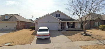 412 W 126th St S, Jenks, OK 74037