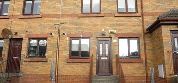 2 bed flat to rent