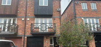 3 bedroom terraced house