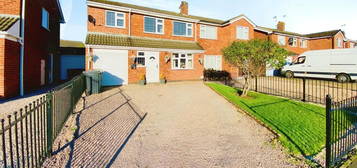 4 bedroom semi-detached house for sale