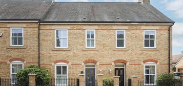 3 bedroom terraced house to rent