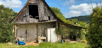 Grange, potager verger ruisseau