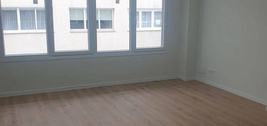 Piso en venta en calle Pascual Veiga, 40