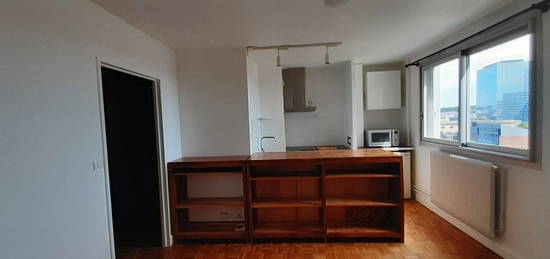 Studio  à vendre, 1 pièce, 21 m², Étage 6/7