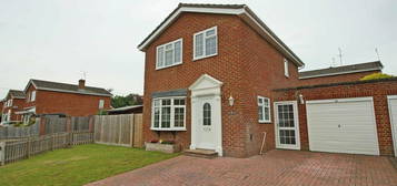 3 bedroom detached house