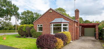 2 bed detached bungalow for sale