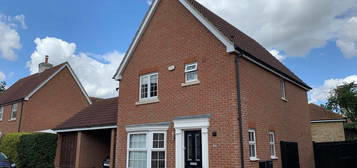 3 bed detached house for sale