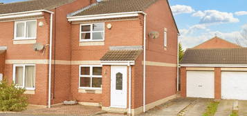 3 bedroom semi-detached house for sale