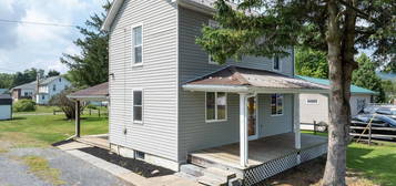 302 High St, Milesburg, PA 16853