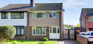 3 bedroom semi-detached house for sale