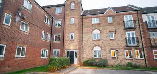 2 bedroom ground floor flat