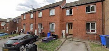 Room to rent in Uttley Close, Sheffield S9